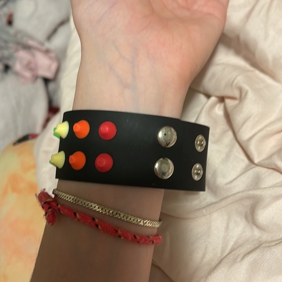 Bracelet - Picture 2 of 2